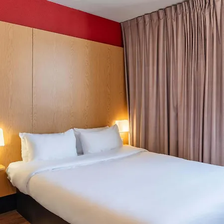 Lyon Cite Internationale Hotel 3*