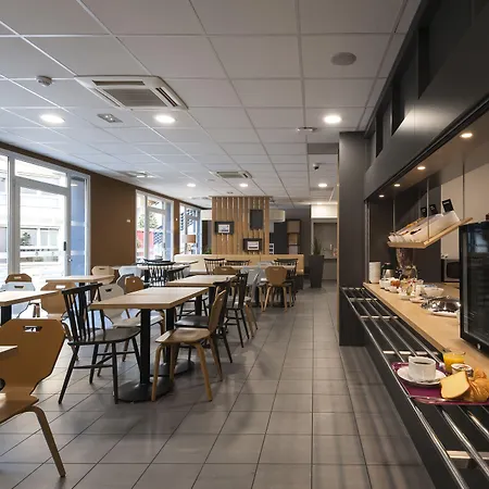 Hotel Lyon Cite Internationale