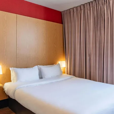 Hotel Lyon Cite Internationale