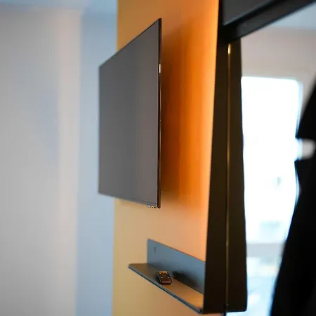 Lyon Cite Internationale Hotel 3*